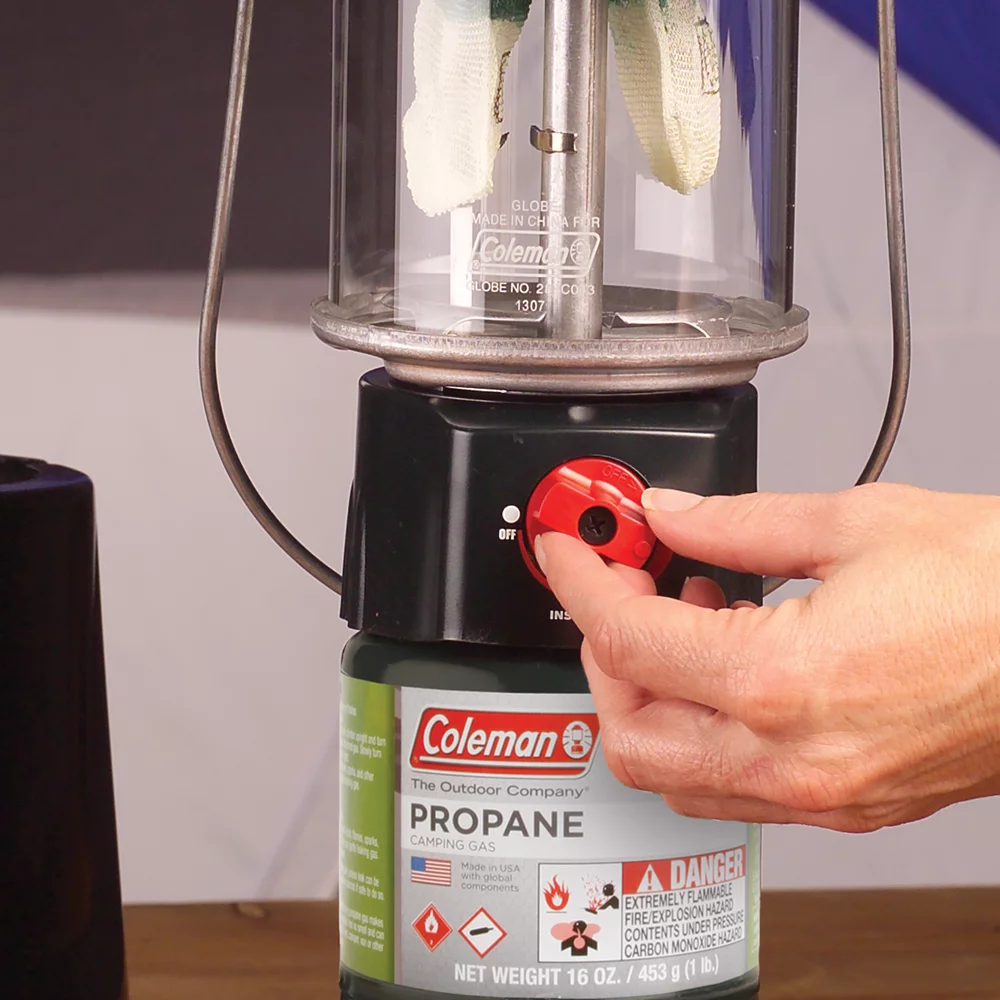 Coleman QuickPackâ„¢ Deluxe+ Propane Lantern - Image 4